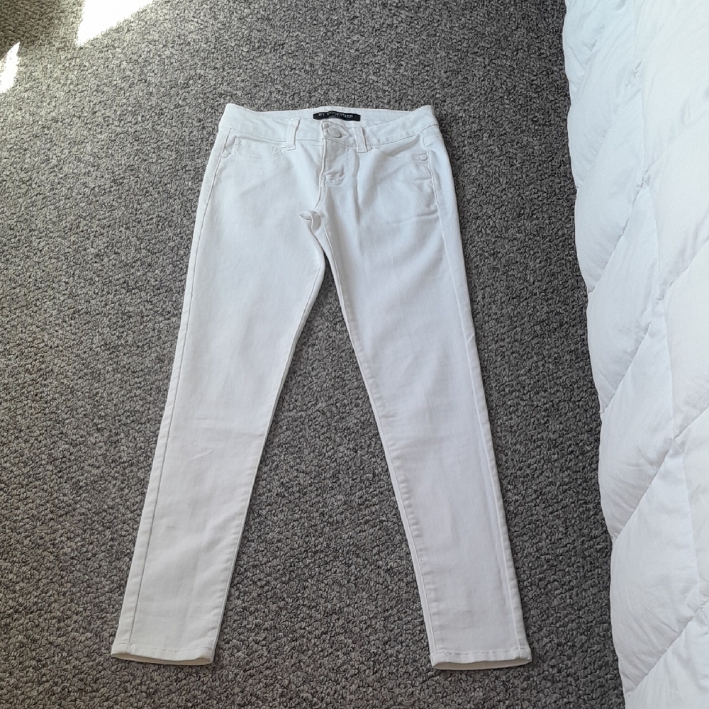 White Jeans